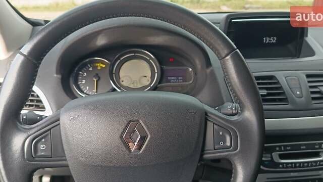 Рено Меган, объемом двигателя 1.5 л и пробегом 125 тыс. км за 9250 $, фото 11 на Automoto.ua