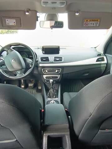 Рено Меган, объемом двигателя 1.5 л и пробегом 125 тыс. км за 9250 $, фото 20 на Automoto.ua