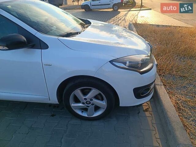Рено Меган, объемом двигателя 1.46 л и пробегом 336 тыс. км за 8100 $, фото 5 на Automoto.ua