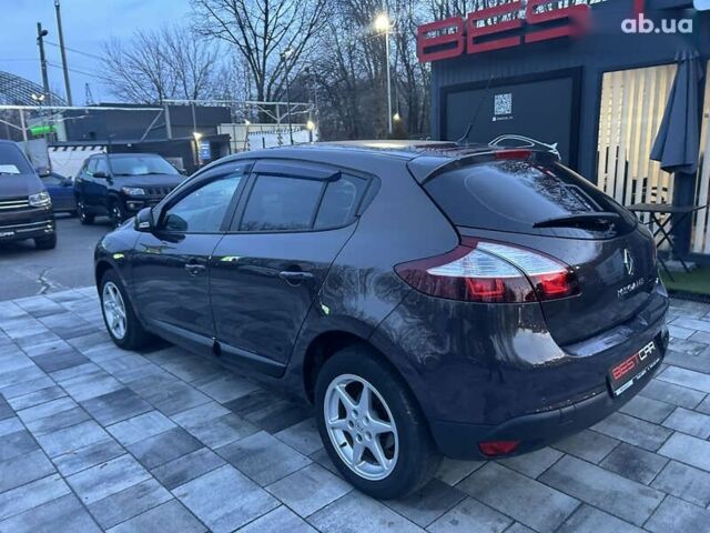 Рено Меган, объемом двигателя 1.5 л и пробегом 110 тыс. км за 9999 $, фото 10 на Automoto.ua