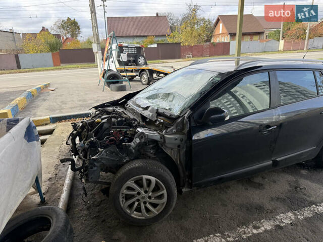 Рено Меган, объемом двигателя 0 л и пробегом 180 тыс. км за 3700 $, фото 6 на Automoto.ua