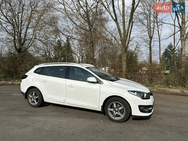Рено Меган, объемом двигателя 1.46 л и пробегом 255 тыс. км за 9999 $, фото 3 на Automoto.ua