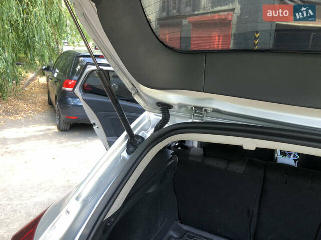 Рено Меган, объемом двигателя 1.5 л и пробегом 190 тыс. км за 8800 $, фото 15 на Automoto.ua