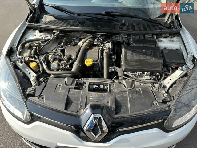 Рено Меган, объемом двигателя 1.46 л и пробегом 255 тыс. км за 9999 $, фото 33 на Automoto.ua