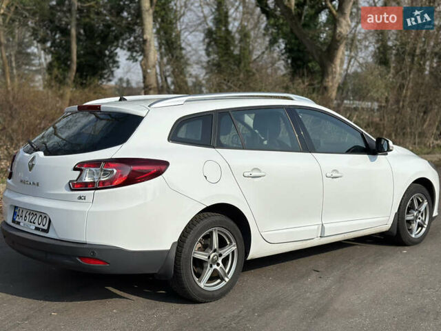 Рено Меган, объемом двигателя 1.46 л и пробегом 255 тыс. км за 9999 $, фото 5 на Automoto.ua