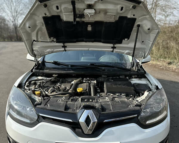 Рено Меган, объемом двигателя 1.46 л и пробегом 255 тыс. км за 9999 $, фото 32 на Automoto.ua