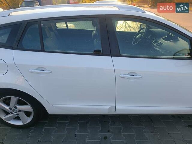 Рено Меган, объемом двигателя 1.46 л и пробегом 336 тыс. км за 8100 $, фото 7 на Automoto.ua