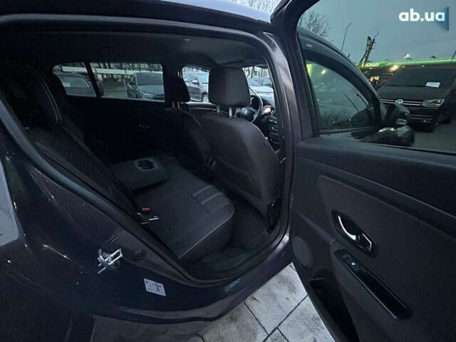 Рено Меган, объемом двигателя 1.5 л и пробегом 110 тыс. км за 9999 $, фото 17 на Automoto.ua