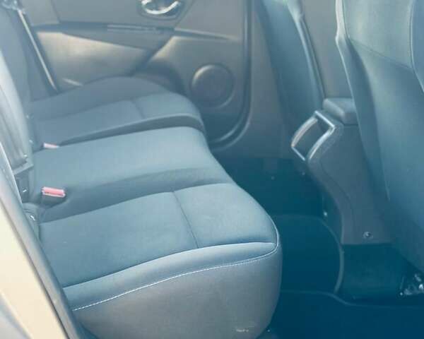 Рено Меган, об'ємом двигуна 1.5 л та пробігом 300 тис. км за 8300 $, фото 21 на Automoto.ua