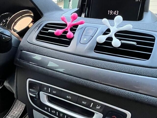 Рено Меган, объемом двигателя 1.5 л и пробегом 227 тыс. км за 8300 $, фото 21 на Automoto.ua