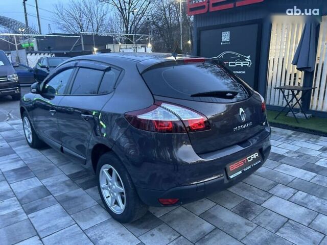 Рено Меган, объемом двигателя 1.5 л и пробегом 110 тыс. км за 9999 $, фото 9 на Automoto.ua