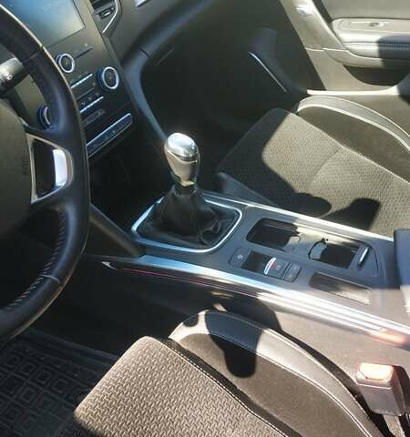 Рено Меган, об'ємом двигуна 1.5 л та пробігом 206 тис. км за 11970 $, фото 6 на Automoto.ua
