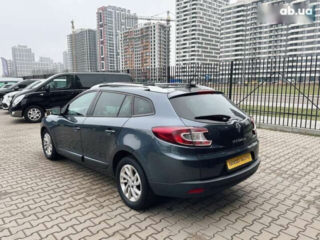 Рено Меган, объемом двигателя 1.5 л и пробегом 338 тыс. км за 7700 $, фото 4 на Automoto.ua