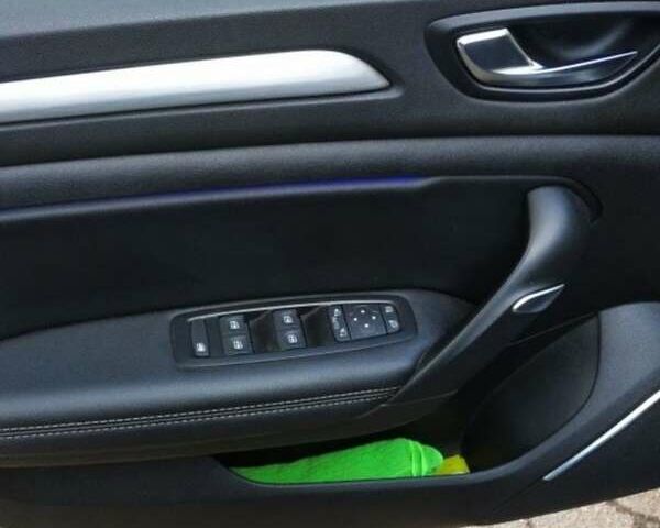 Рено Меган, об'ємом двигуна 1.5 л та пробігом 206 тис. км за 11970 $, фото 15 на Automoto.ua