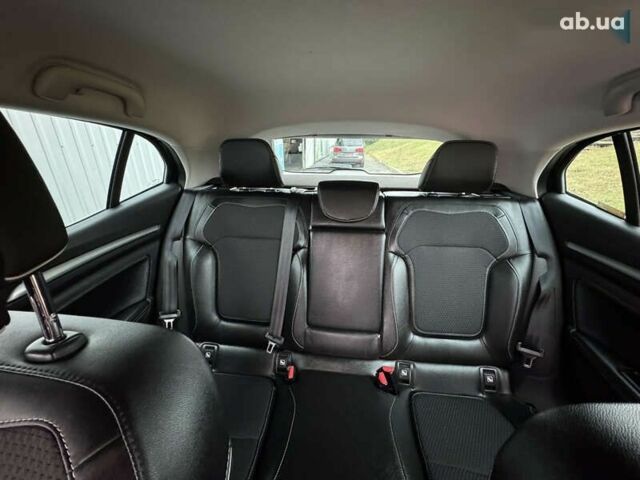 Рено Меган, объемом двигателя 1.6 л и пробегом 158 тыс. км за 12750 $, фото 21 на Automoto.ua