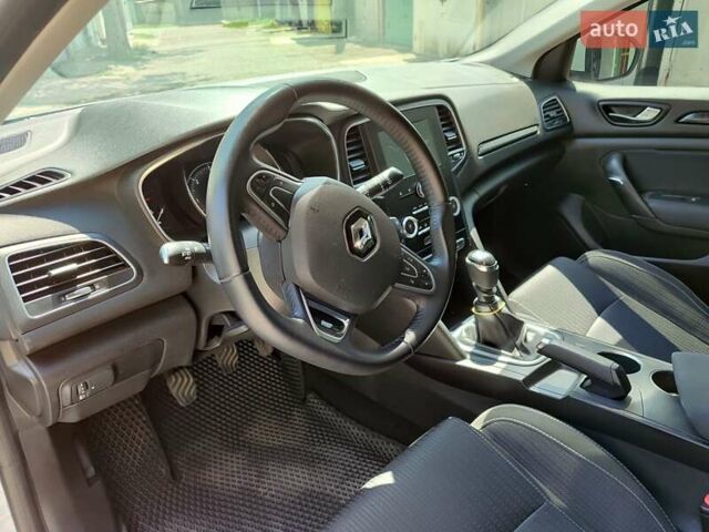 Рено Меган, об'ємом двигуна 1.46 л та пробігом 81 тис. км за 14400 $, фото 5 на Automoto.ua