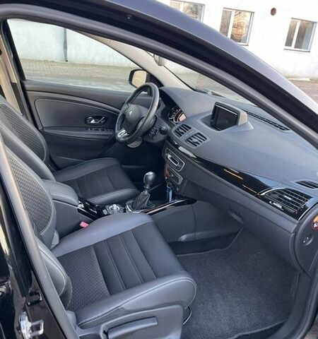 Рено Меган, объемом двигателя 1.5 л и пробегом 266 тыс. км за 10900 $, фото 19 на Automoto.ua