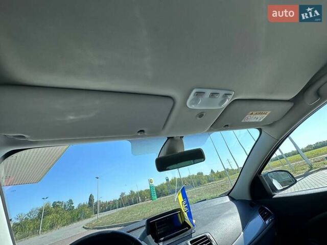 Рено Меган, объемом двигателя 1.49 л и пробегом 198 тыс. км за 10600 $, фото 20 на Automoto.ua