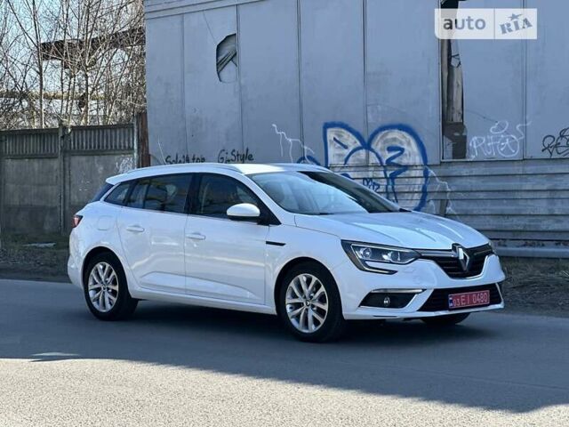 Рено Меган, объемом двигателя 1.5 л и пробегом 240 тыс. км за 12800 $, фото 4 на Automoto.ua
