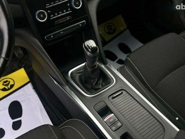 Рено Меган, объемом двигателя 1.6 л и пробегом 67 тыс. км за 13800 $, фото 13 на Automoto.ua