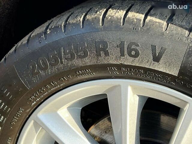 Рено Меган, объемом двигателя 1.5 л и пробегом 209 тыс. км за 13500 $, фото 23 на Automoto.ua