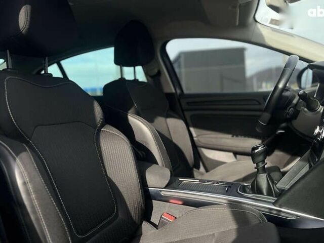 Рено Меган, объемом двигателя 1.6 л и пробегом 67 тыс. км за 13800 $, фото 18 на Automoto.ua