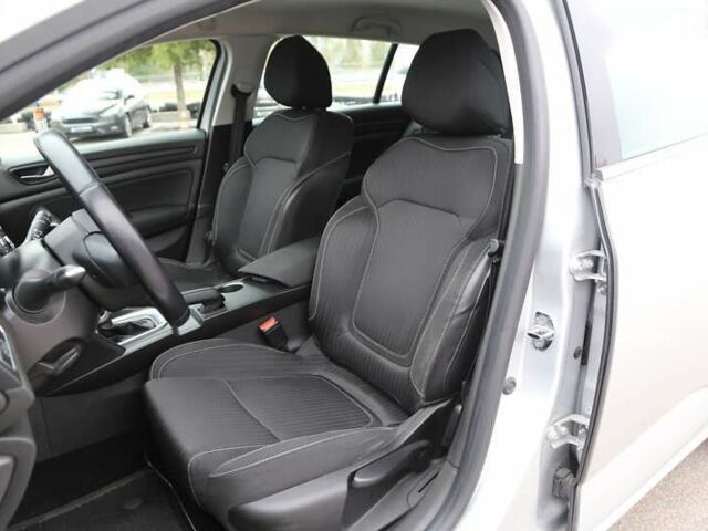 Рено Меган, объемом двигателя 1.5 л и пробегом 223 тыс. км за 11800 $, фото 8 на Automoto.ua