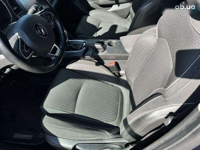 Рено Меган, объемом двигателя 1.5 л и пробегом 227 тыс. км за 11500 $, фото 26 на Automoto.ua