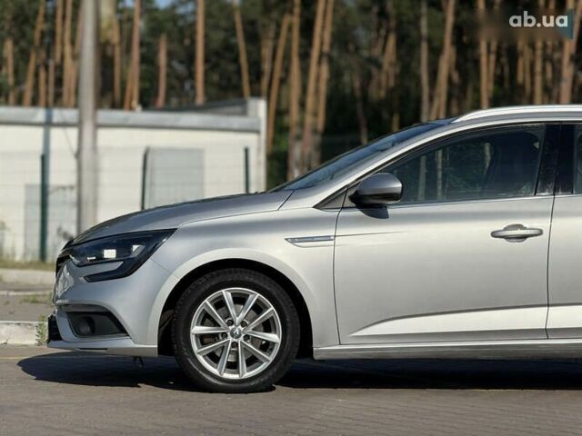 Рено Меган, объемом двигателя 1.5 л и пробегом 219 тыс. км за 12650 $, фото 11 на Automoto.ua