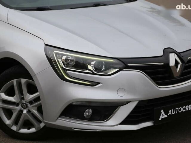 Рено Меган, объемом двигателя 1.5 л и пробегом 223 тыс. км за 11800 $, фото 3 на Automoto.ua
