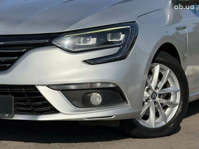 Рено Меган, объемом двигателя 1.5 л и пробегом 219 тыс. км за 12650 $, фото 3 на Automoto.ua