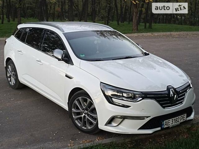 Рено Меган, об'ємом двигуна 1.6 л та пробігом 157 тис. км за 16000 $, фото 5 на Automoto.ua