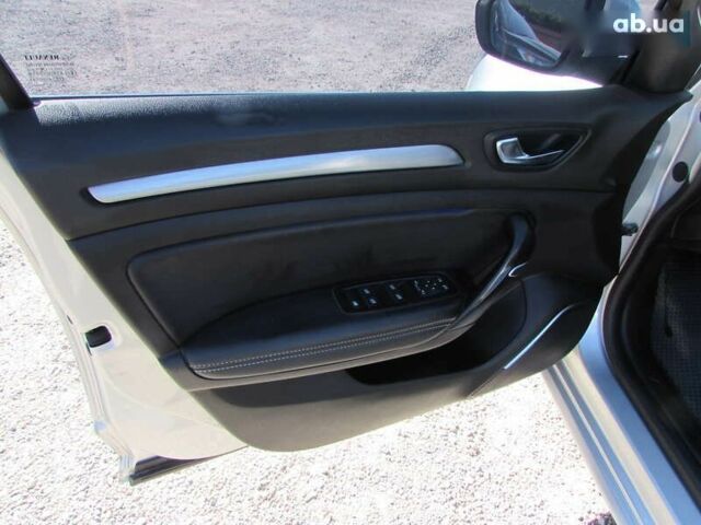 Рено Меган, объемом двигателя 1.6 л и пробегом 232 тыс. км за 11900 $, фото 5 на Automoto.ua