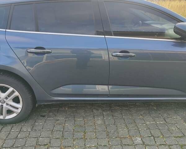 Рено Меган, объемом двигателя 1.5 л и пробегом 250 тыс. км за 12100 $, фото 3 на Automoto.ua