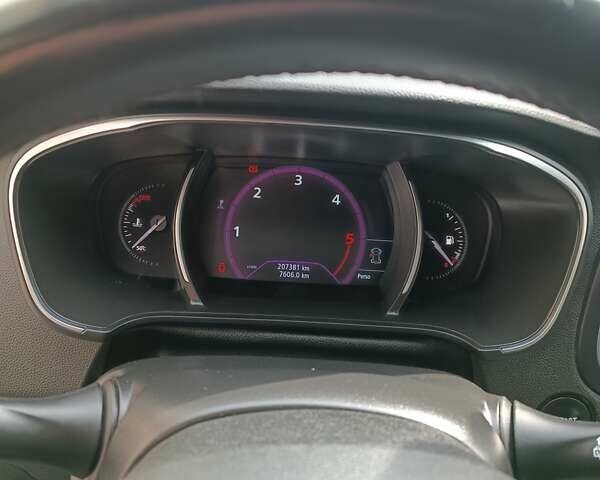 Рено Меган, объемом двигателя 1.46 л и пробегом 207 тыс. км за 13800 $, фото 8 на Automoto.ua