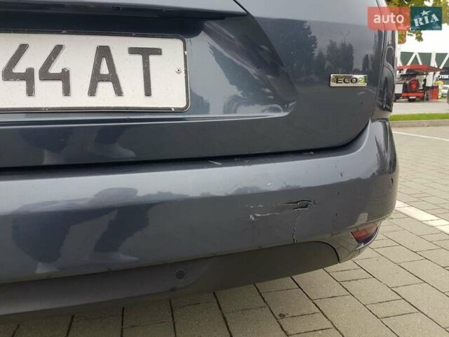 Рено Меган, объемом двигателя 1.46 л и пробегом 252 тыс. км за 10999 $, фото 19 на Automoto.ua
