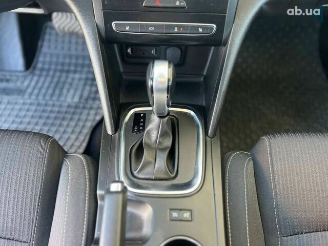 Рено Меган, объемом двигателя 1.5 л и пробегом 106 тыс. км за 13800 $, фото 16 на Automoto.ua