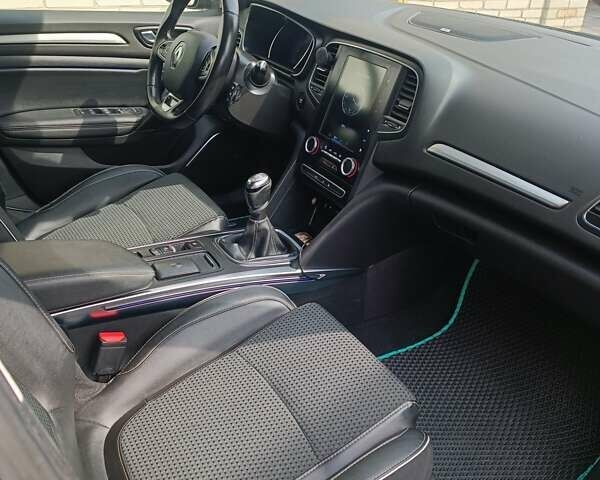 Рено Меган, объемом двигателя 1.46 л и пробегом 207 тыс. км за 13800 $, фото 15 на Automoto.ua
