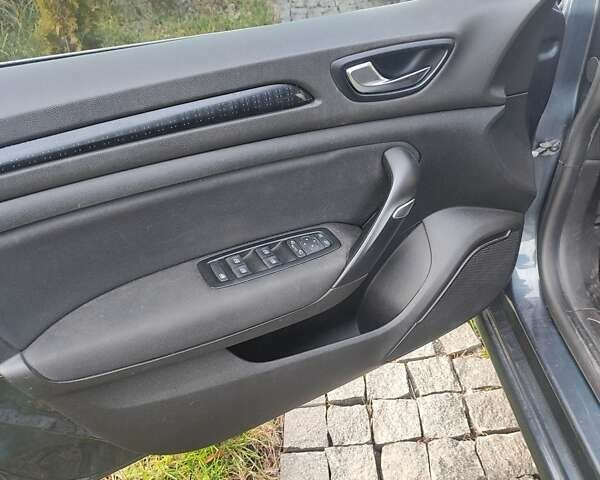Рено Меган, объемом двигателя 1.5 л и пробегом 250 тыс. км за 12100 $, фото 14 на Automoto.ua