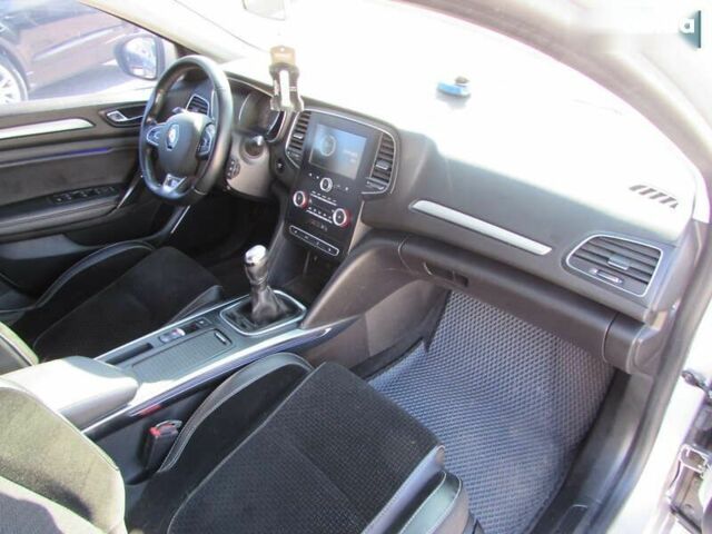 Рено Меган, объемом двигателя 1.6 л и пробегом 232 тыс. км за 11900 $, фото 18 на Automoto.ua
