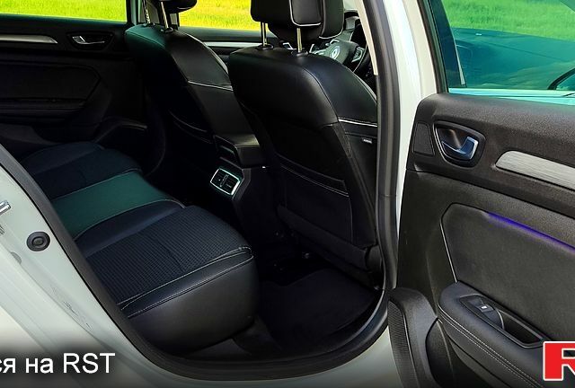 Рено Меган, объемом двигателя 15 л и пробегом 240 тыс. км за 13350 $, фото 10 на Automoto.ua
