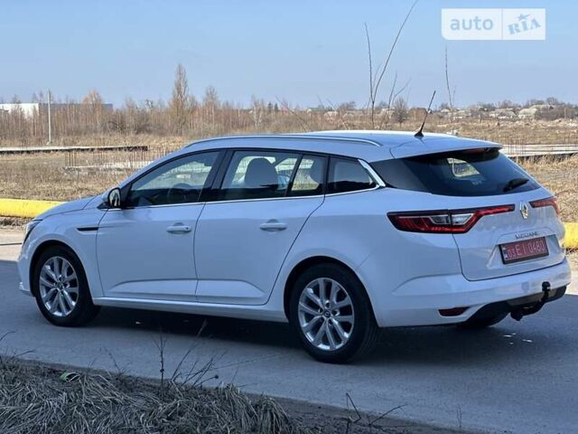 Рено Меган, объемом двигателя 1.5 л и пробегом 240 тыс. км за 12800 $, фото 10 на Automoto.ua