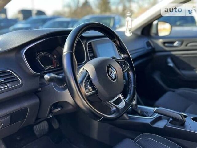 Рено Меган, об'ємом двигуна 1.46 л та пробігом 229 тис. км за 10250 $, фото 4 на Automoto.ua