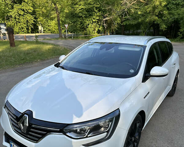 Рено Меган, объемом двигателя 1.5 л и пробегом 260 тыс. км за 11000 $, фото 8 на Automoto.ua