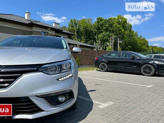 Рено Меган, объемом двигателя 1.5 л и пробегом 195 тыс. км за 13490 $, фото 6 на Automoto.ua