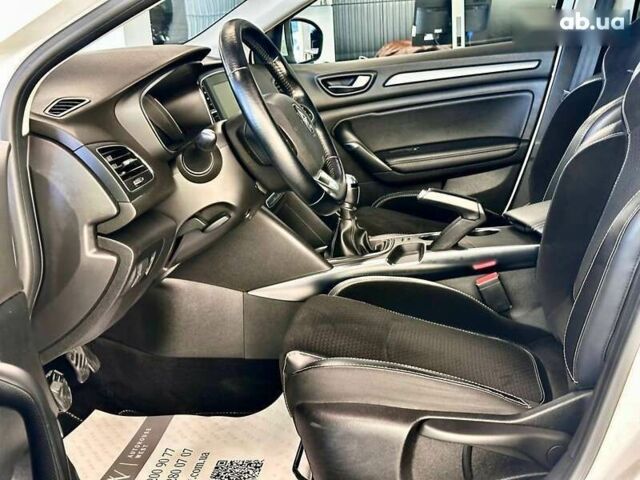Рено Меган, объемом двигателя 1.6 л и пробегом 174 тыс. км за 13990 $, фото 16 на Automoto.ua