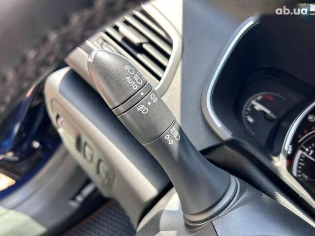 Рено Меган, объемом двигателя 1.5 л и пробегом 203 тыс. км за 13700 $, фото 21 на Automoto.ua