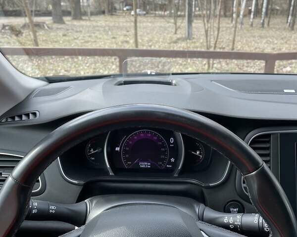 Рено Меган, об'ємом двигуна 1.46 л та пробігом 215 тис. км за 14000 $, фото 40 на Automoto.ua