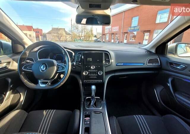 Рено Меган, объемом двигателя 1.6 л и пробегом 217 тыс. км за 13500 $, фото 10 на Automoto.ua