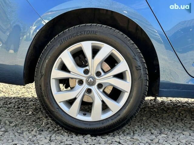 Рено Меган, объемом двигателя 1.5 л и пробегом 185 тыс. км за 13802 $, фото 20 на Automoto.ua